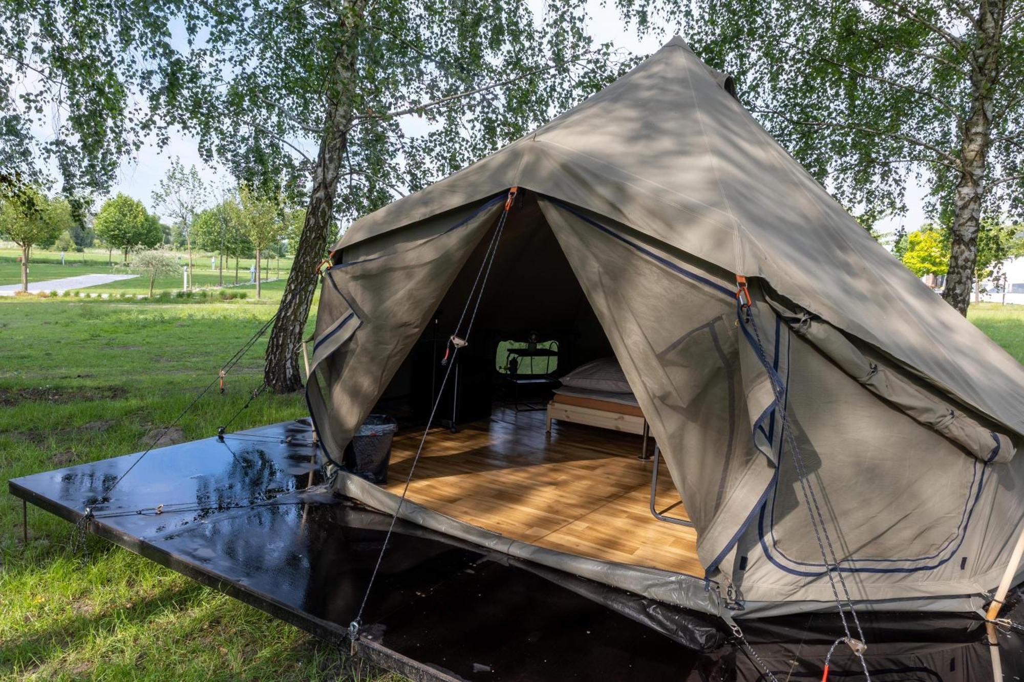 Beztroska Zatoka - Osrodek Wypoczynkowy Jacuzzi & Sauna Polajewo Extérieur photo